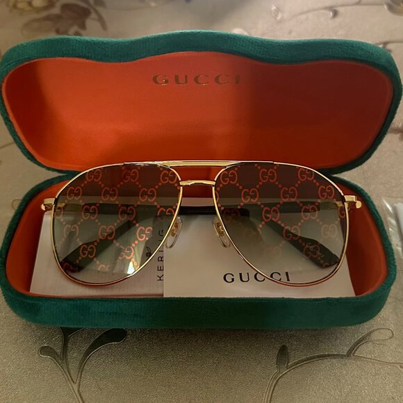 Gucci 1220 Aviator Gold & Black Sunglasses Designer - Picture 1 of 6